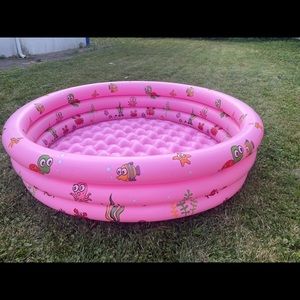 Kids pool